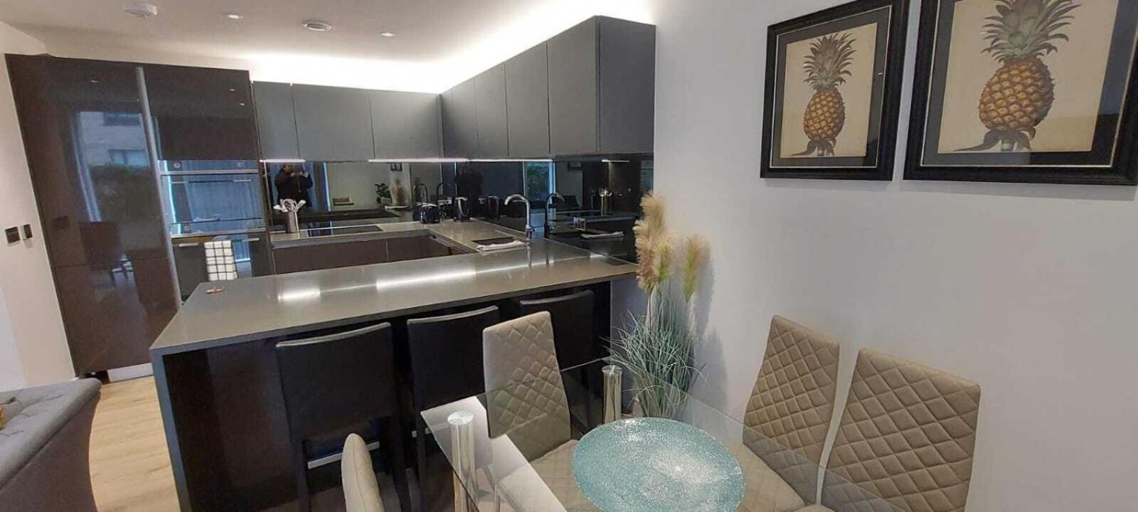 2 Bed Property Close To Heathrow Airport Hounslow Zewnętrze zdjęcie