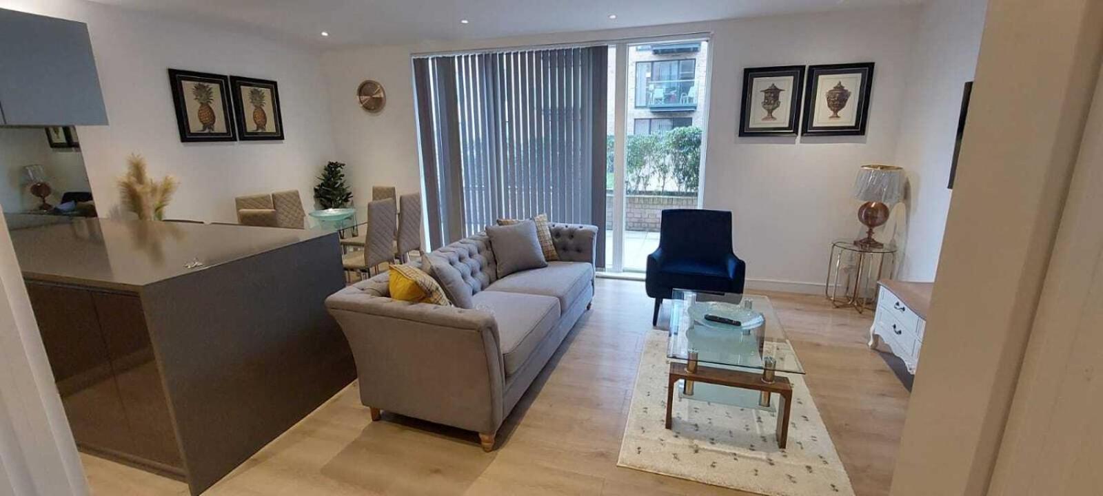 2 Bed Property Close To Heathrow Airport Hounslow Zewnętrze zdjęcie