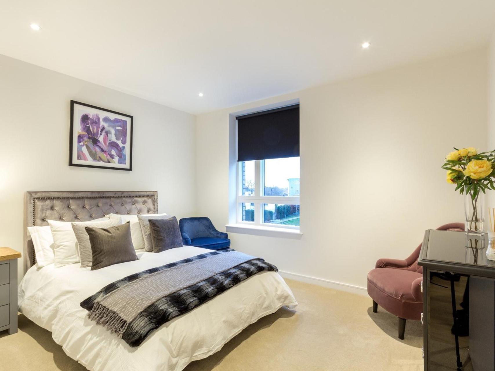 2 Bed Property Close To Heathrow Airport Hounslow Zewnętrze zdjęcie