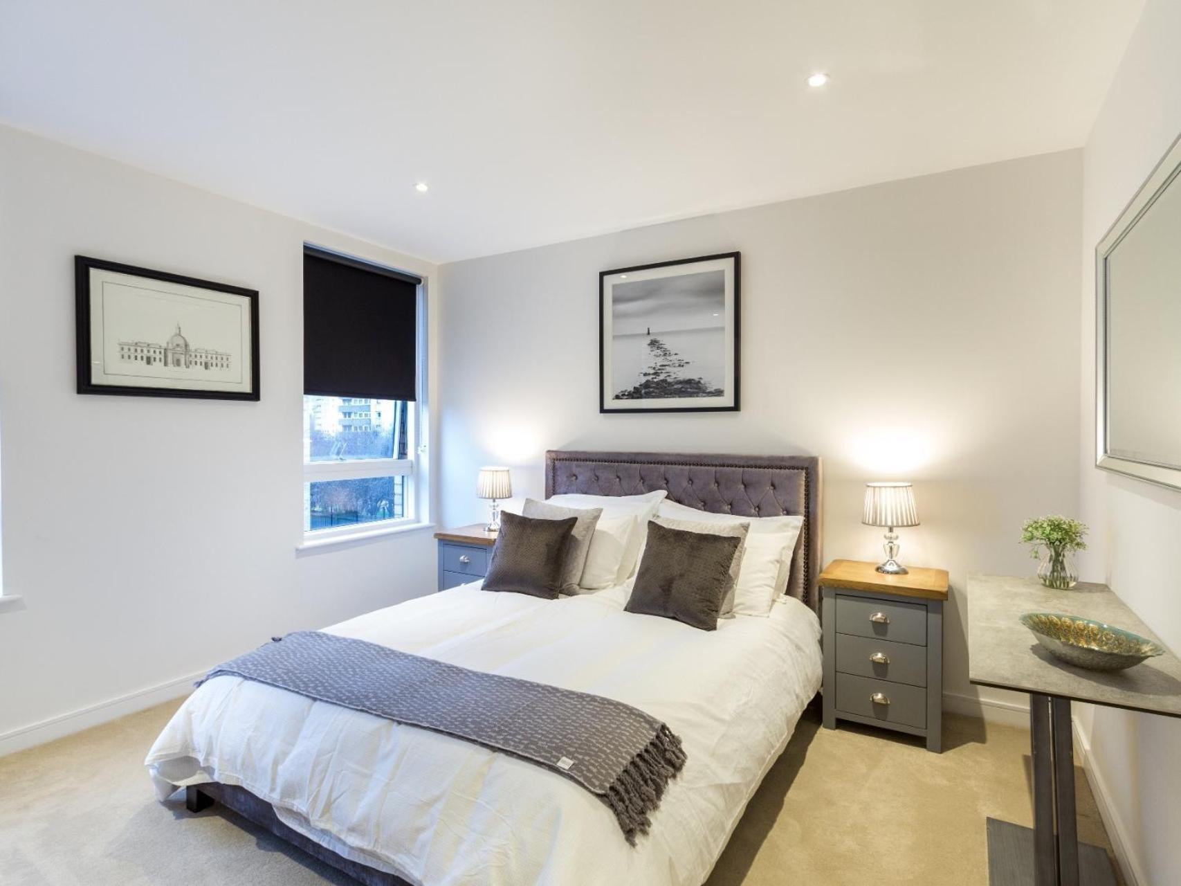 2 Bed Property Close To Heathrow Airport Hounslow Zewnętrze zdjęcie