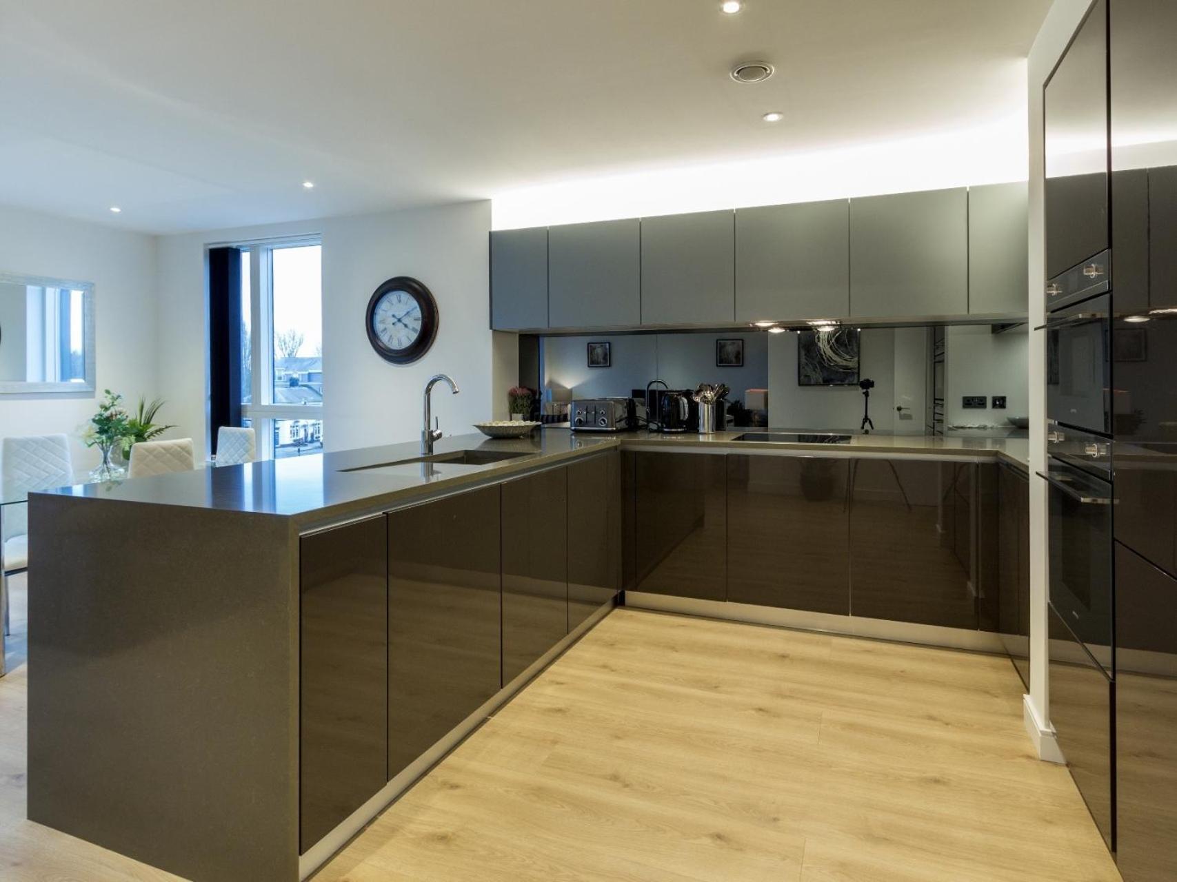 2 Bed Property Close To Heathrow Airport Hounslow Zewnętrze zdjęcie